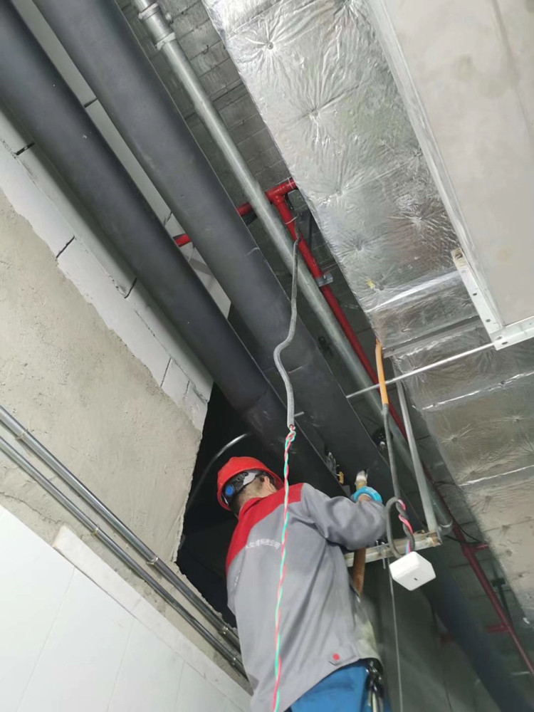 空调冷冻水管路午夜视频成人福利2_副本